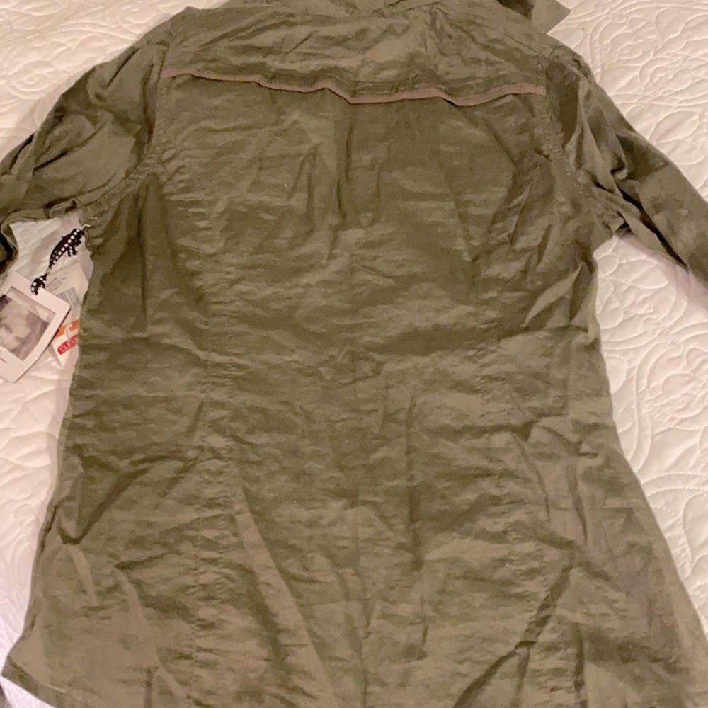 Jessica Simpson Light Button Army Green - Picture 3 of 3